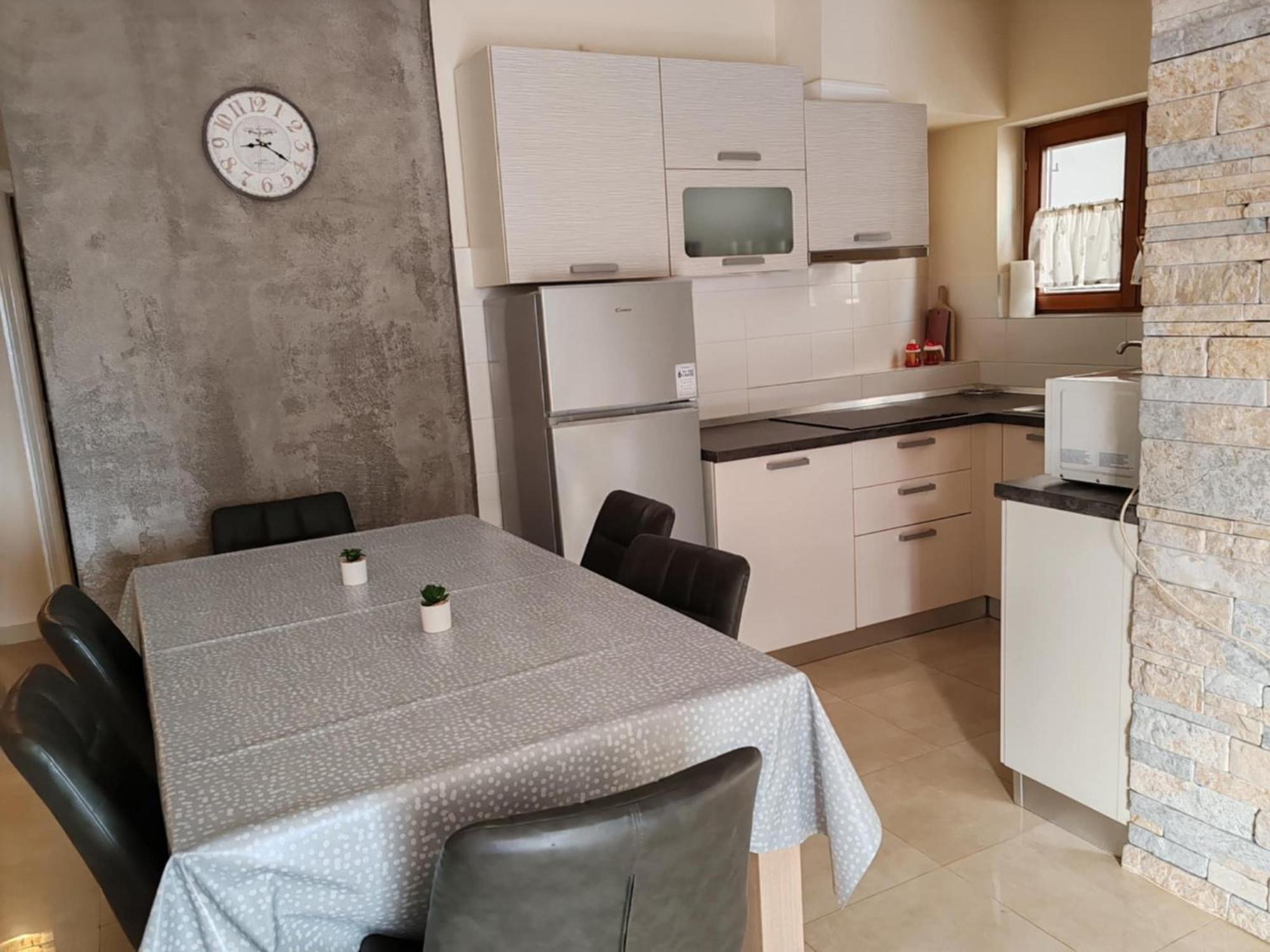 Apartments Bosana XIV Biograd Na Moru Esterno foto
